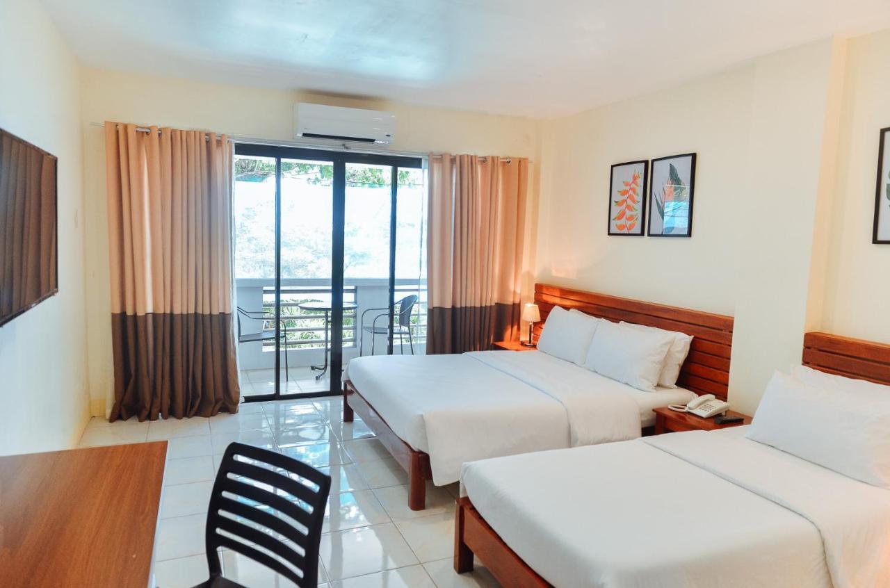 Fernando'S Hotel Sorsogon エクステリア 写真
