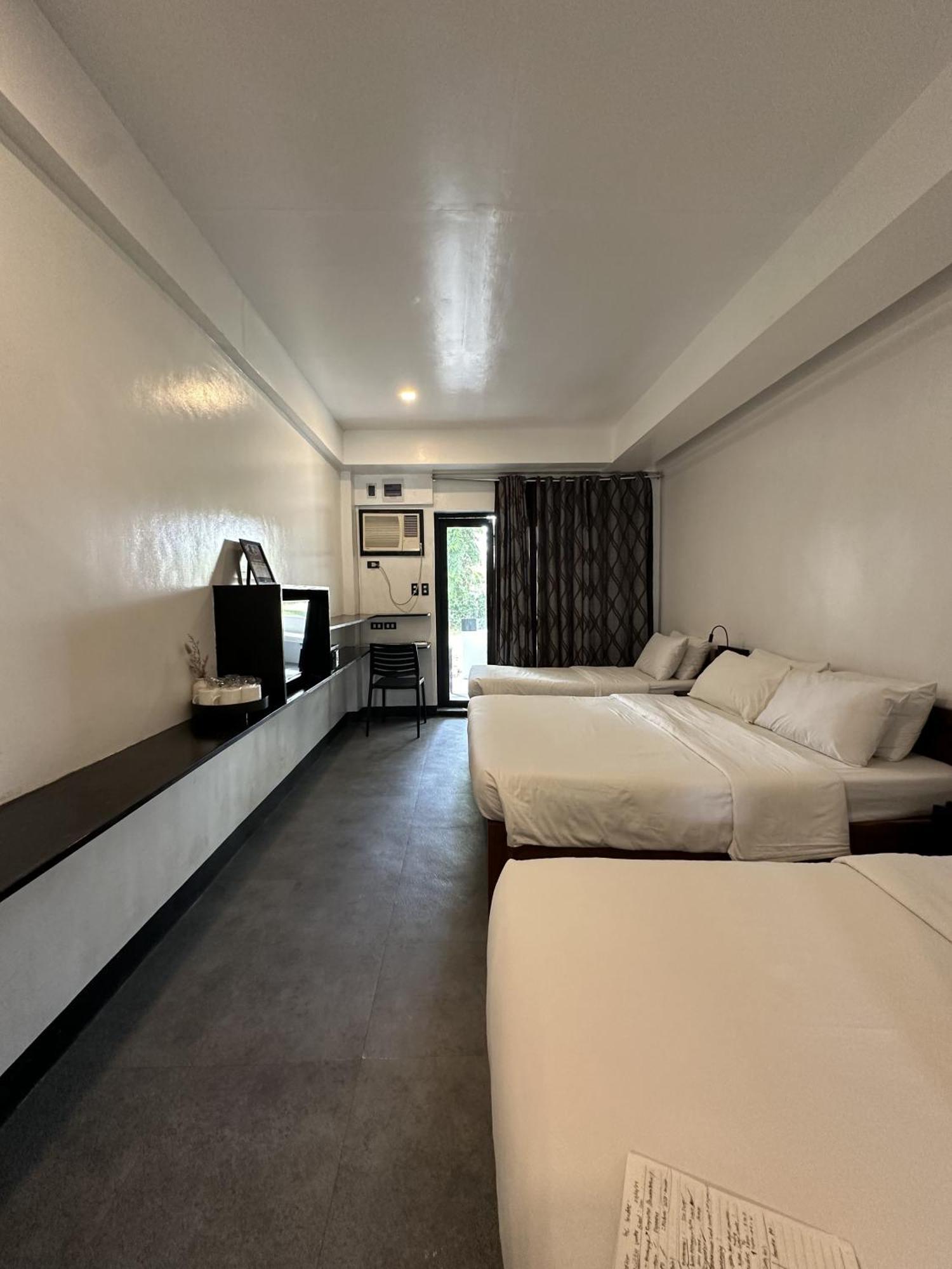 Fernando'S Hotel Sorsogon エクステリア 写真