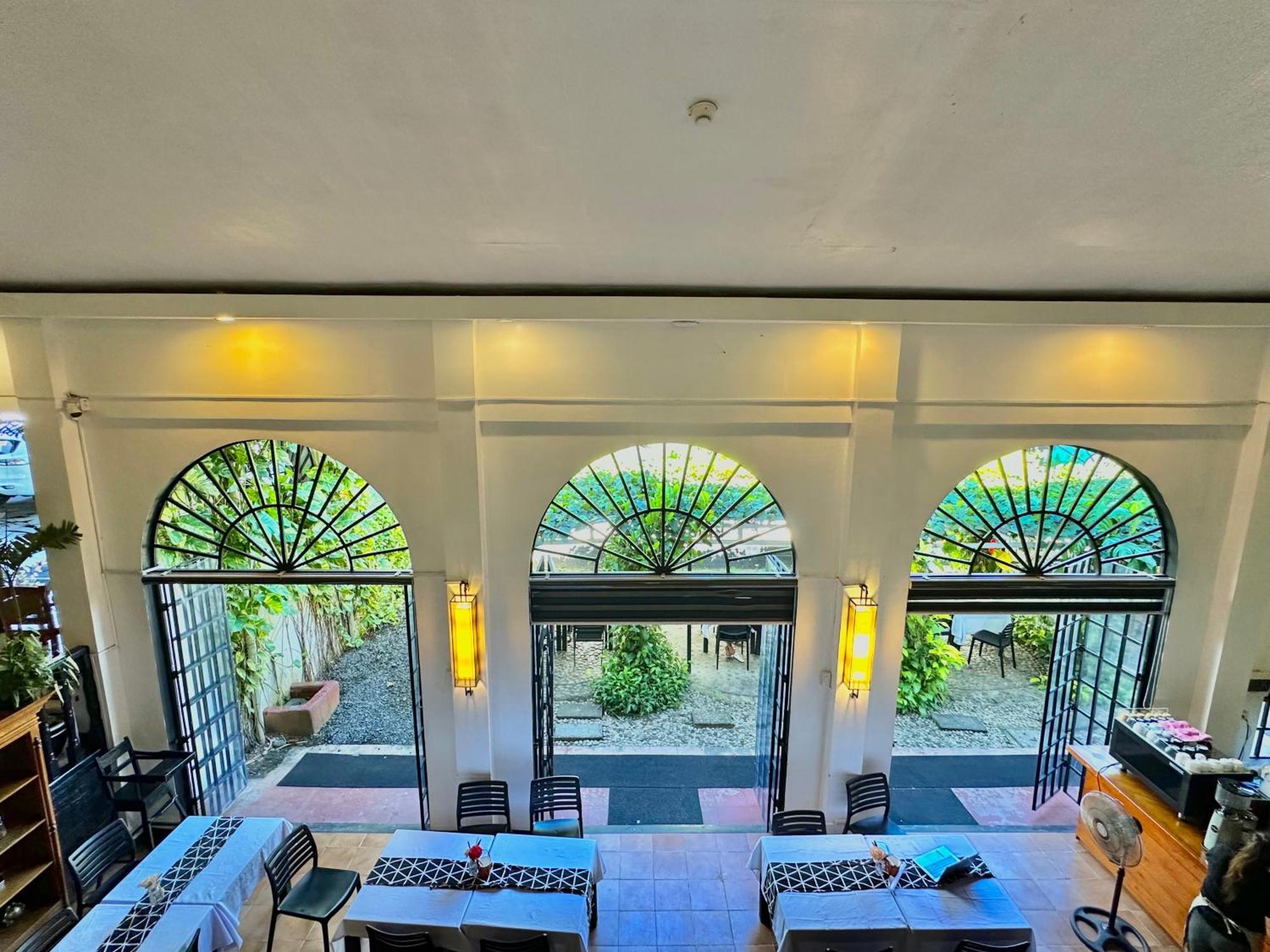 Fernando'S Hotel Sorsogon エクステリア 写真